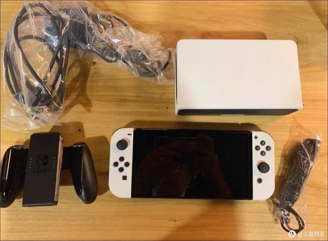 Switch OLED缓解长途出行枯燥感