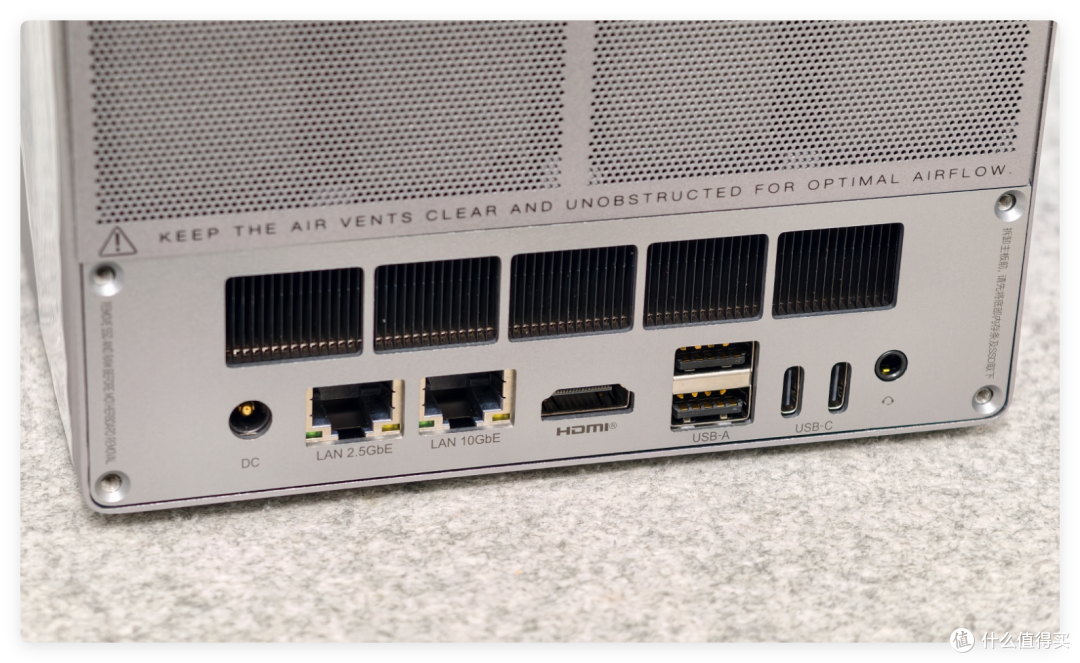 双雷电 4+NPU+18A,新一代低功耗 CPU 四盘位 NAS