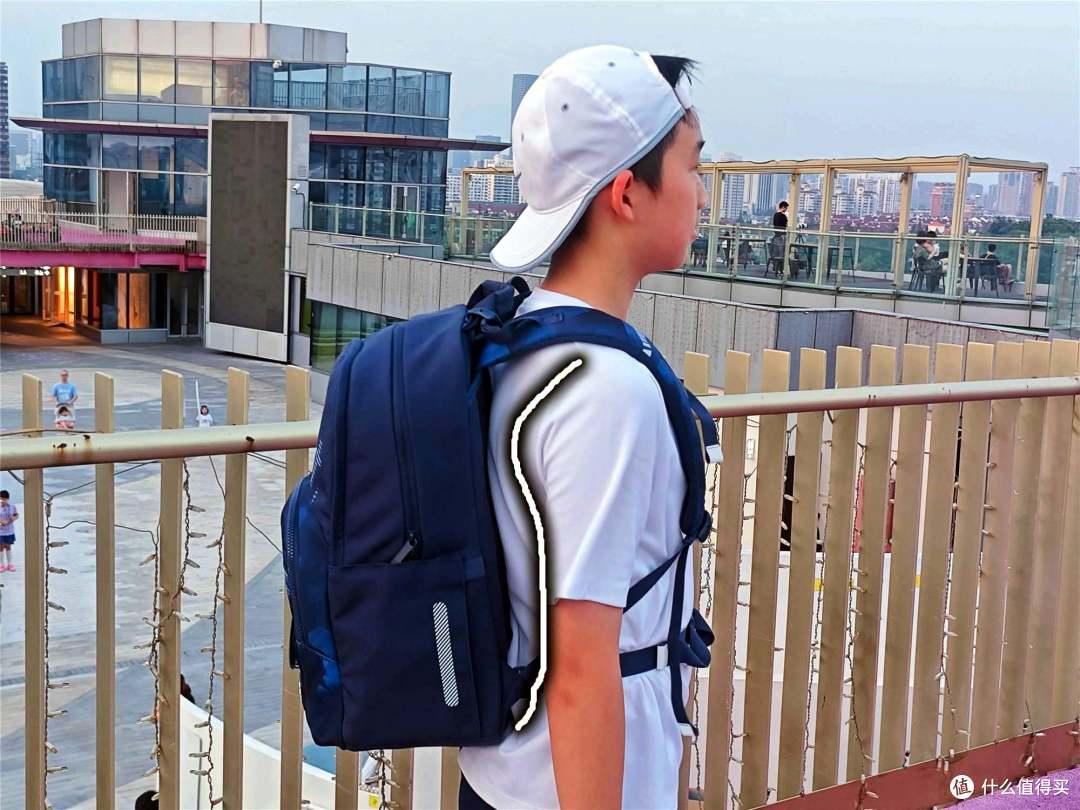 初中新生新包分享:大容量+真护脊,GMT新款30L书包可以有