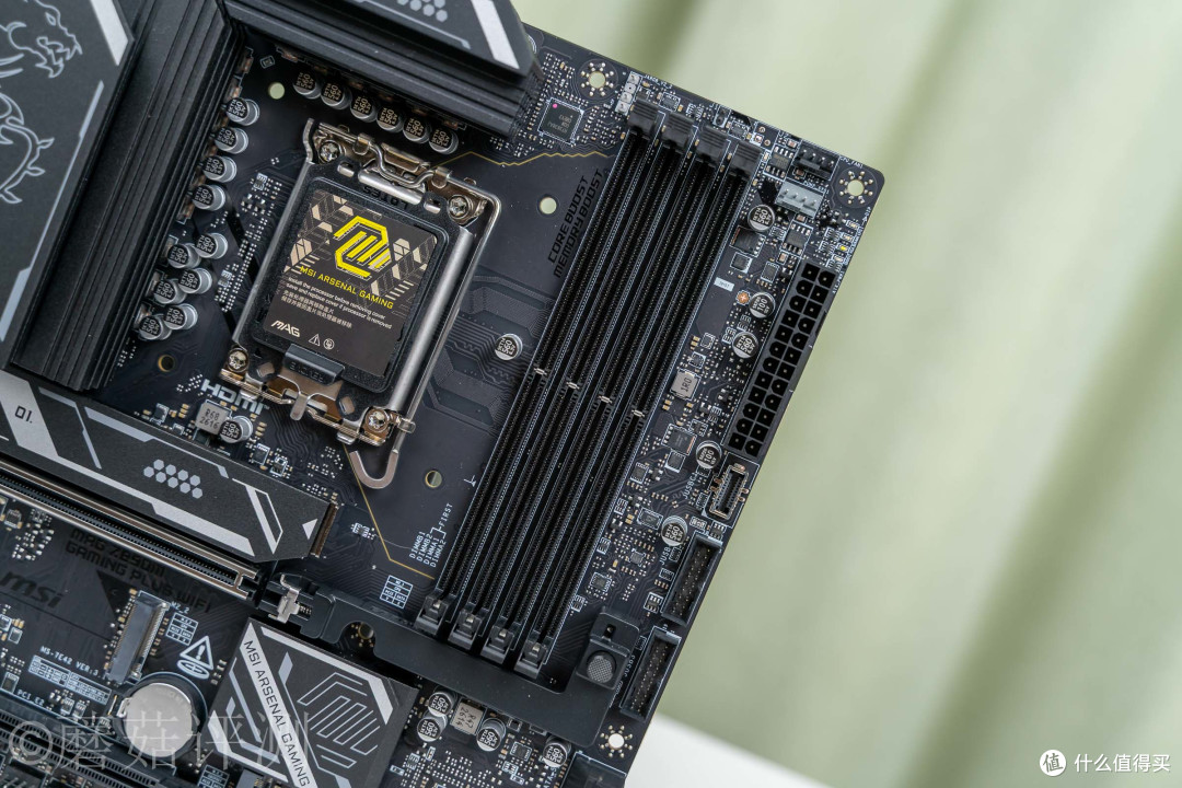 小钢炮的越级答卷：微星MAG Z890M GAMING PLUS WIFI小黑龙 评测