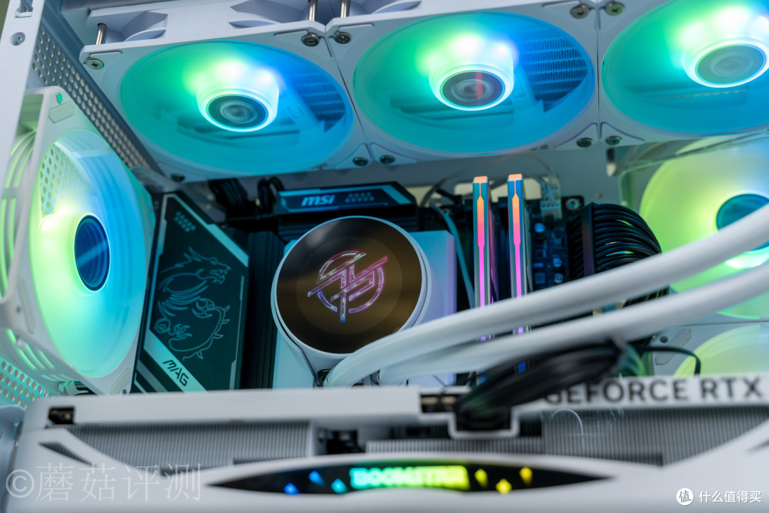 小钢炮的越级答卷：微星MAG Z890M GAMING PLUS WIFI小黑龙 评测