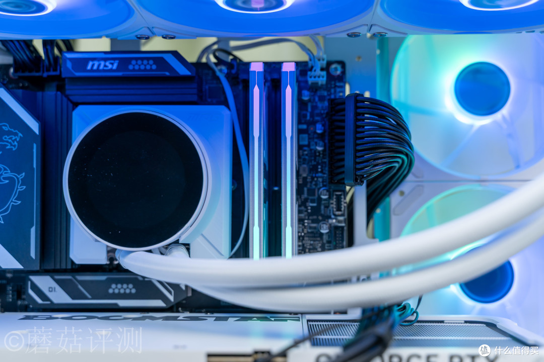 小钢炮的越级答卷：微星MAG Z890M GAMING PLUS WIFI小黑龙 评测