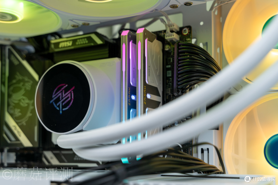 小钢炮的越级答卷：微星MAG Z890M GAMING PLUS WIFI小黑龙 评测