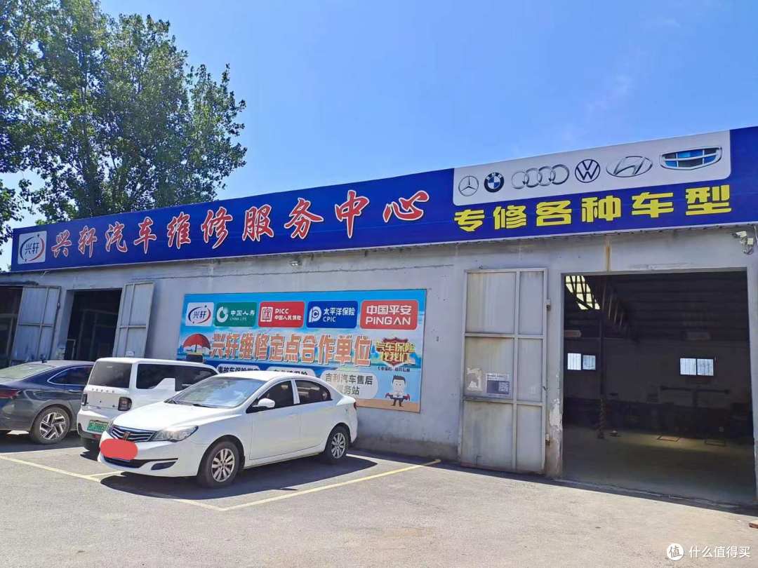 车载手机支架怎么选?先看底座能不能咬住仪表台