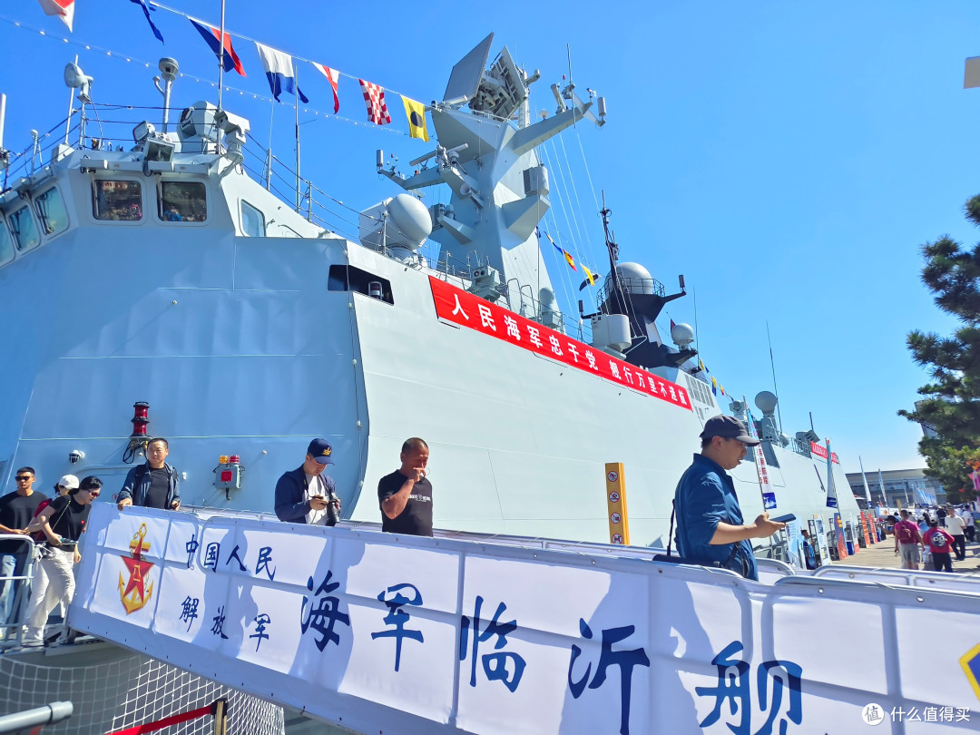中国工农红军长征胜利90周年,北部战区海军舰艇开放活动游记