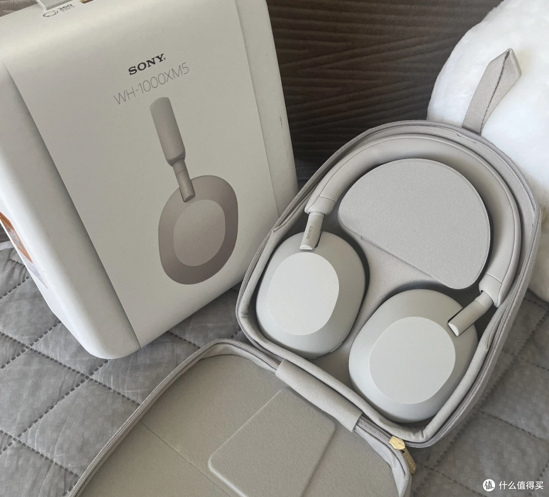 索尼XM5:世界终于清静了!