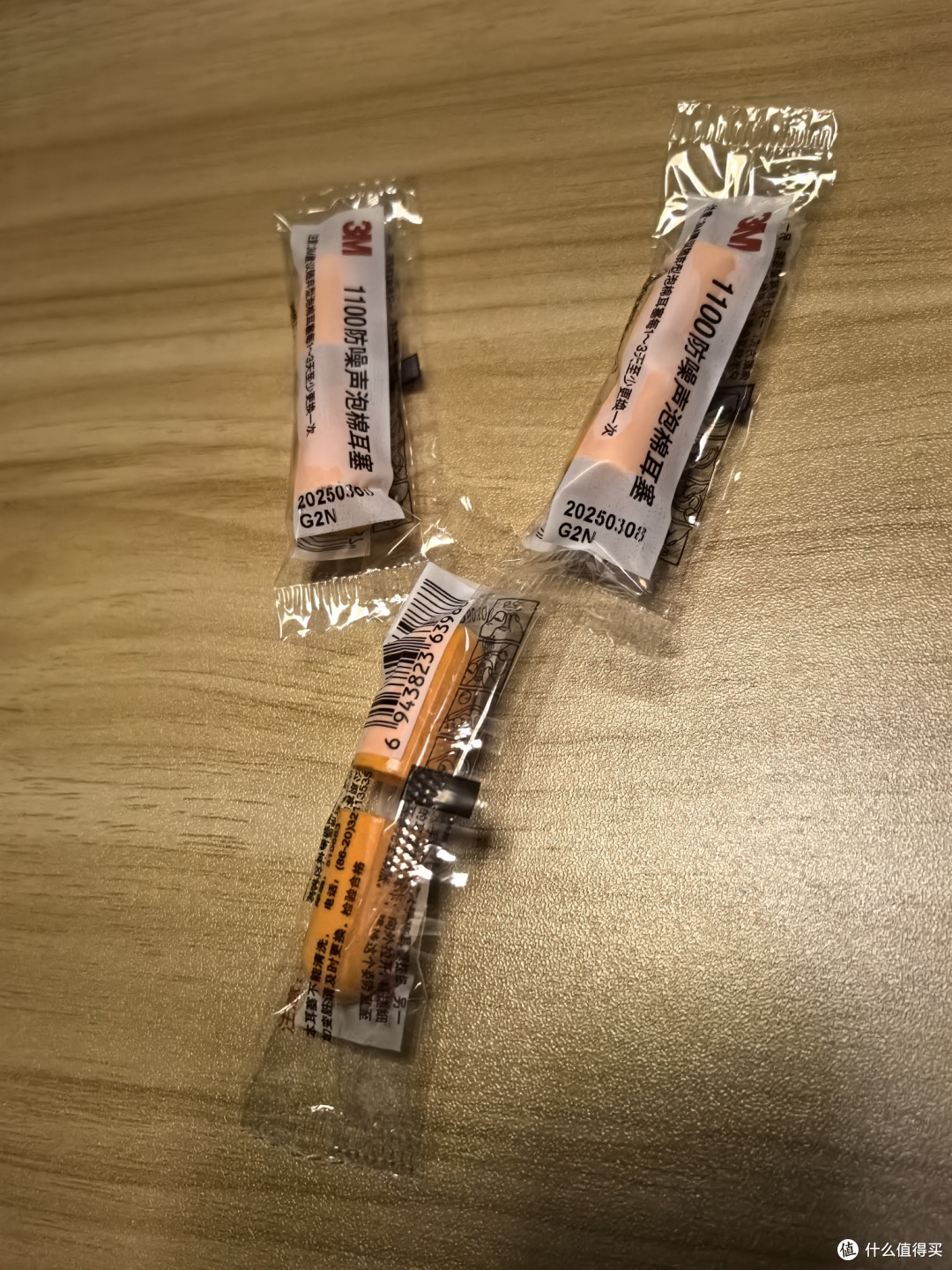 睡眠障碍重度选手，买了七款耳塞，最后留下的是硅胶泥