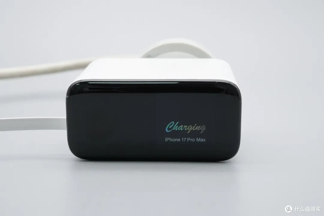 实时功率看得见!瑞嘉达 70W 氮化镓充电器评测