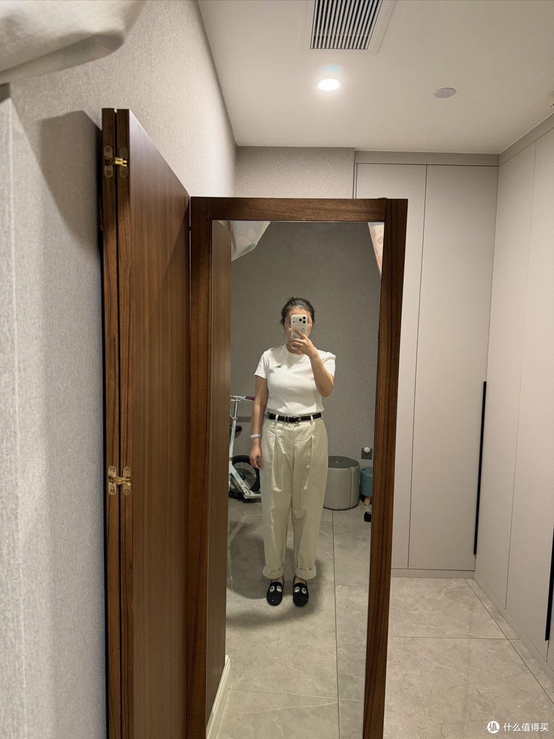 适合通勤的秋日简约搭配