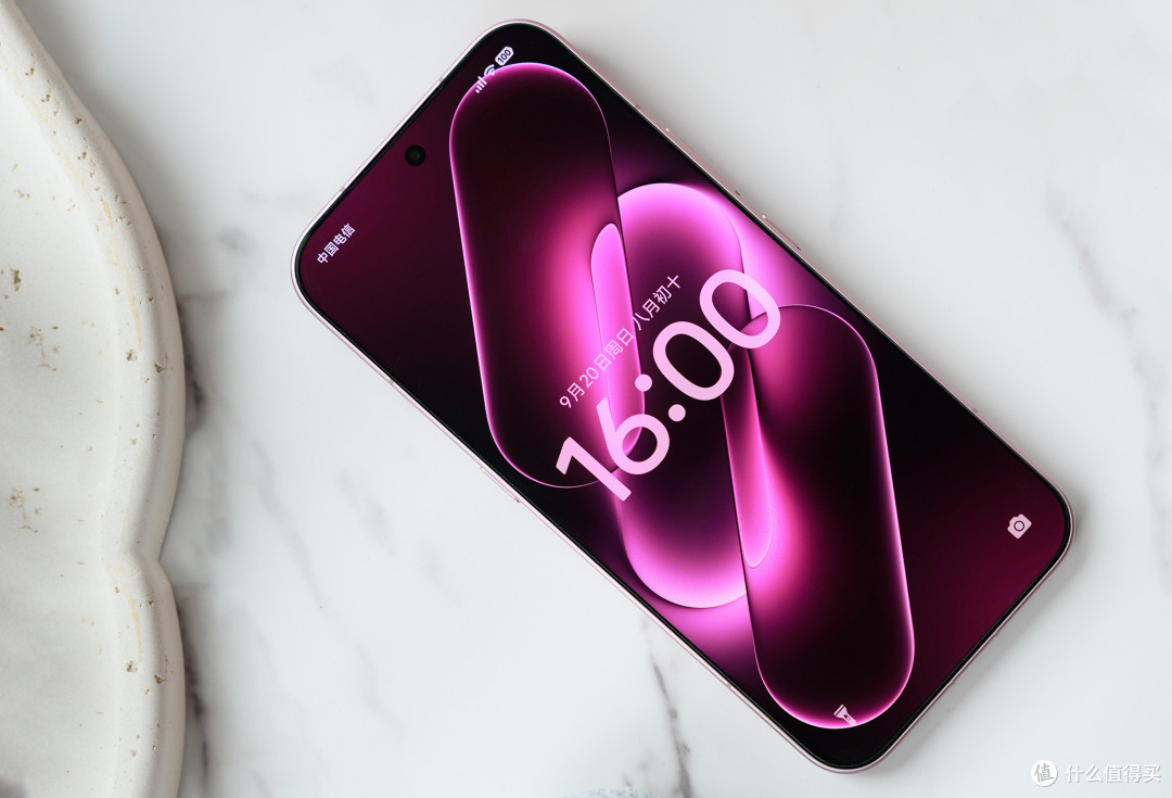 同为6999,“双2亿”对决:荣耀Magic9ProMax vs小米18Pro谁更值
