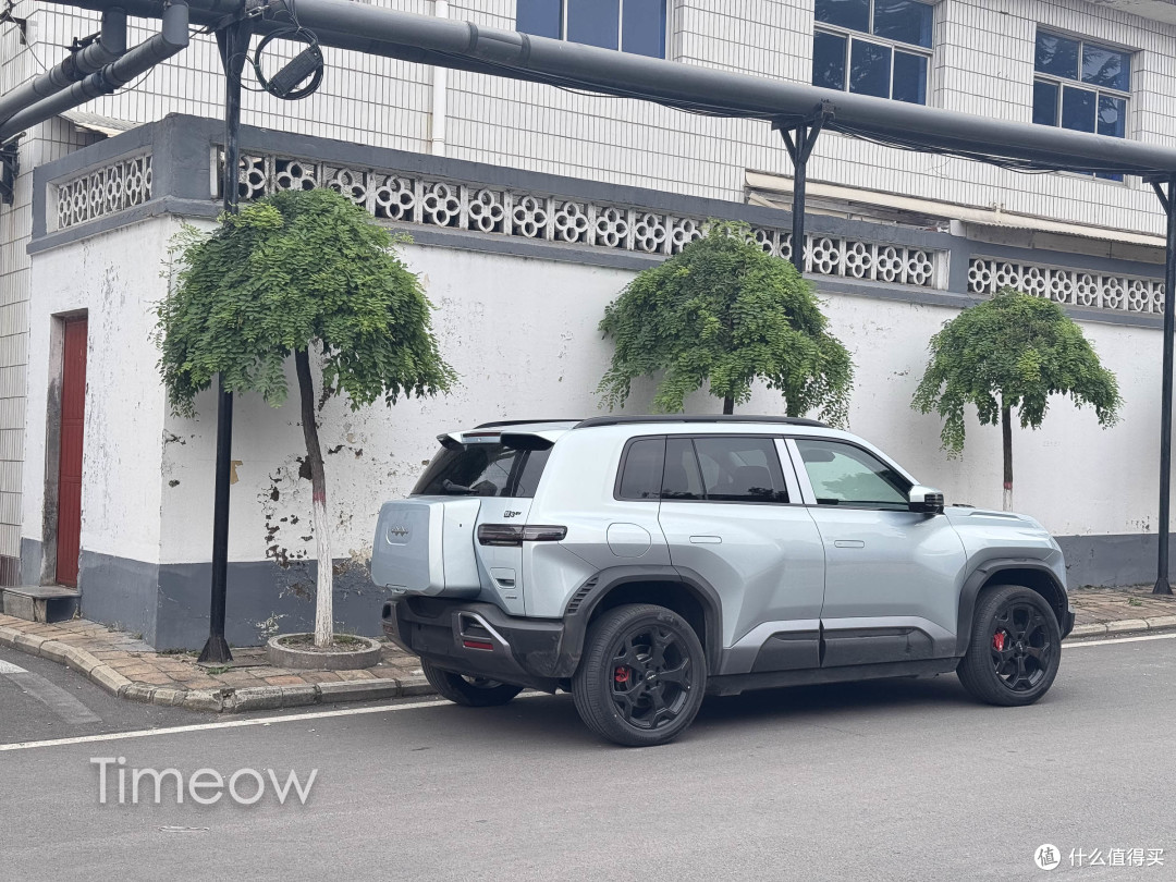 我的第一台电车!方程豹钛3闪充四驱提车一周,纯手打聊聊体验
