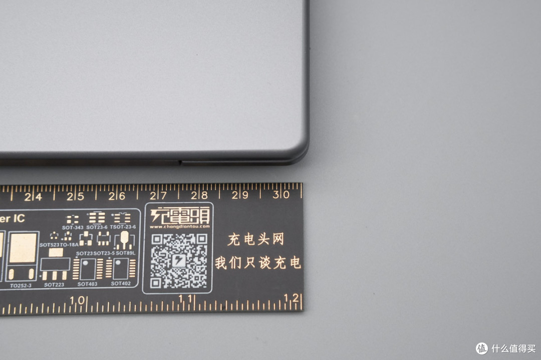 最高 61W 输入,联想小新Air14充电评测