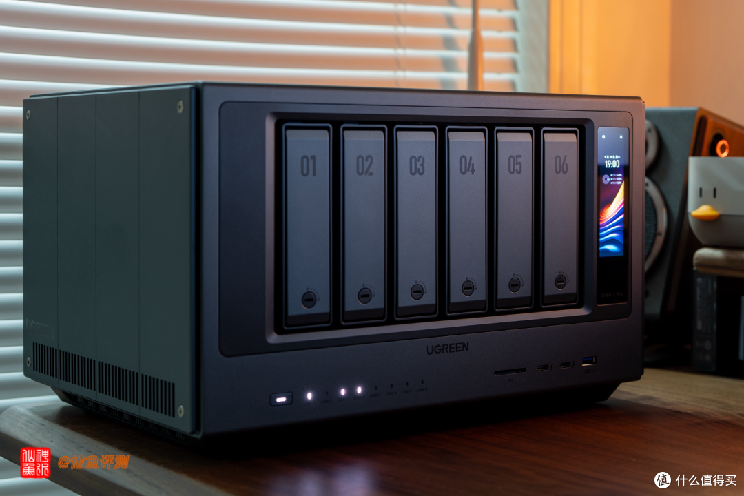 AI时代NAS怎么用?绿联 iDX6011 Pro 深度评测