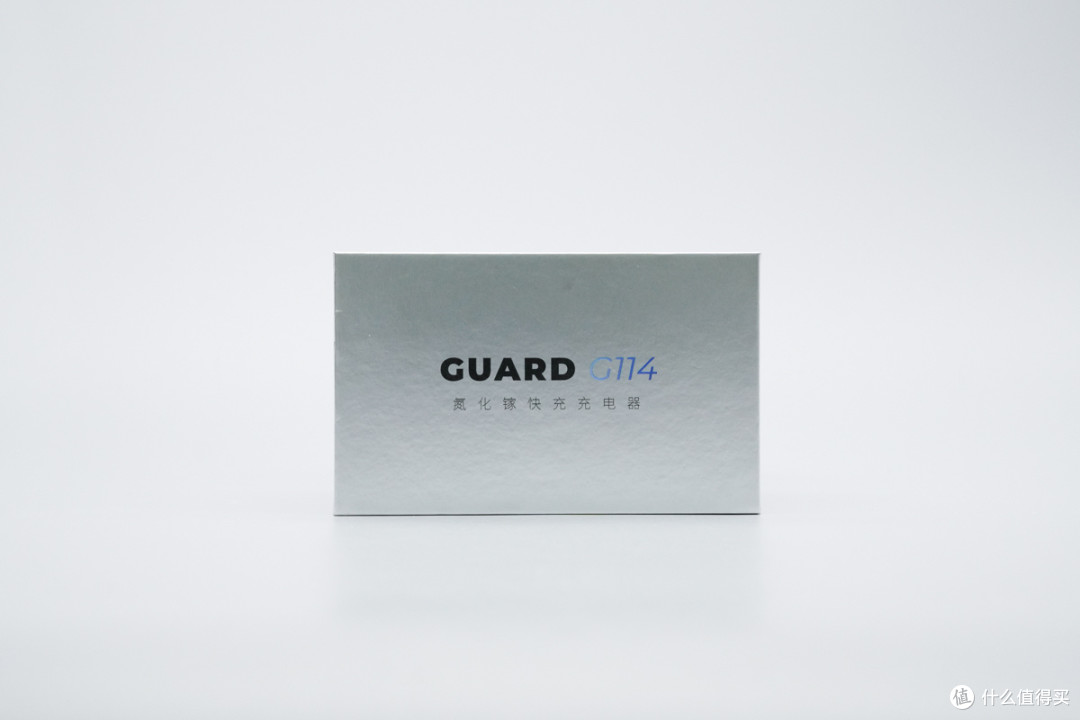 可视化快充新体验!七彩虹iGame Guard 140W智显充评测