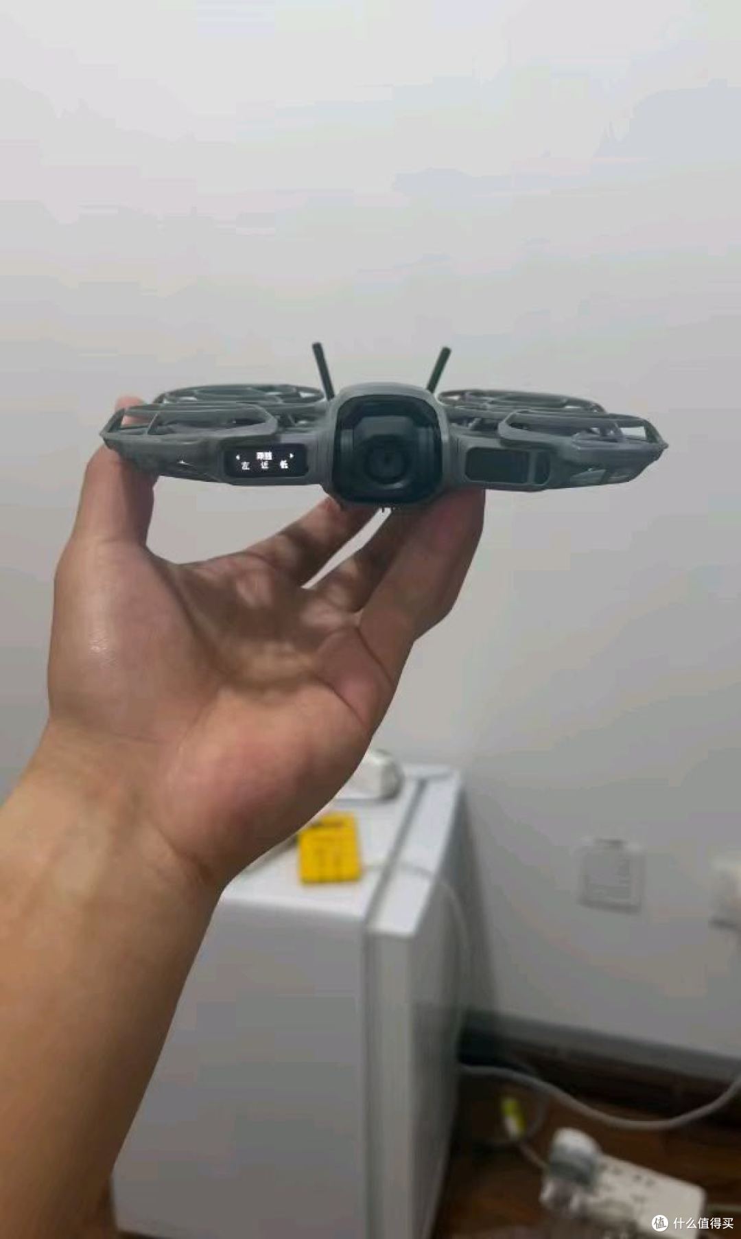 大疆 DJI Neo2 畅飞套装实测|新手友好!会手势操控的航拍小飞机