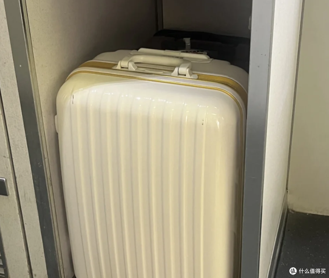 带娃出远门行李箱好还是旅行袋好?选对了才能真正省心!