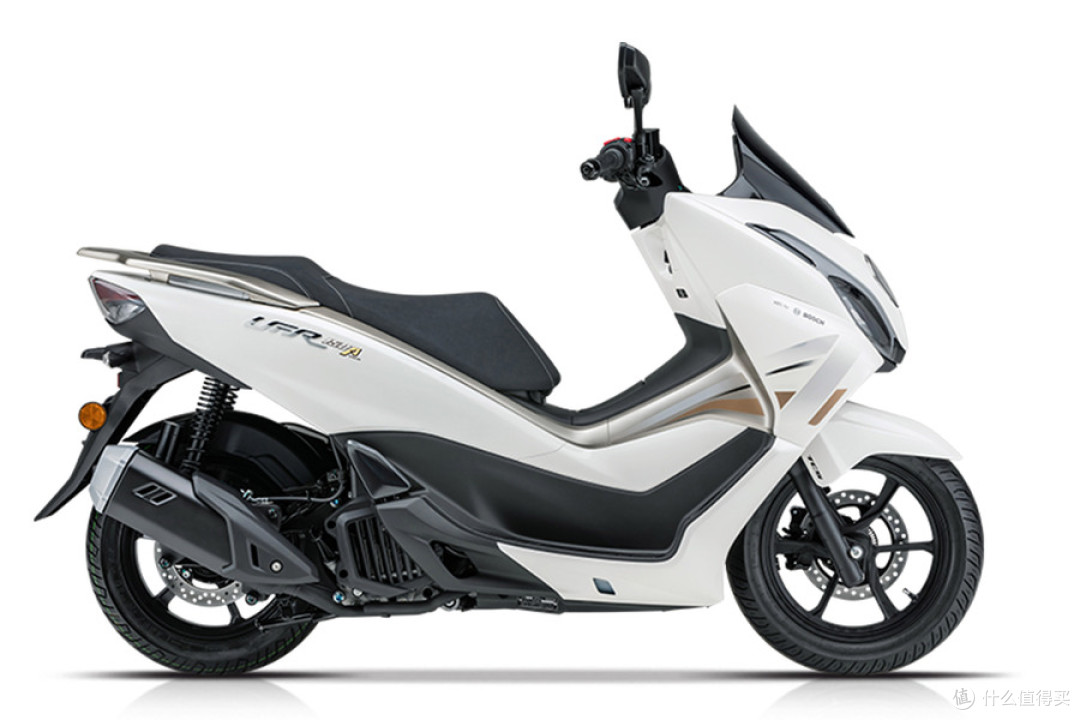 UY125、NS125GX、TVL350,8月摩托榜单解读!新车内卷,老牌坚挺