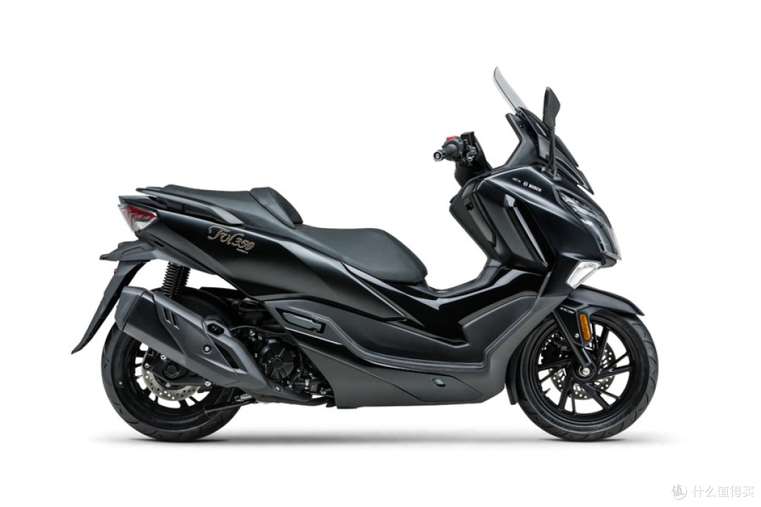 UY125、NS125GX、TVL350,8月摩托榜单解读!新车内卷,老牌坚挺