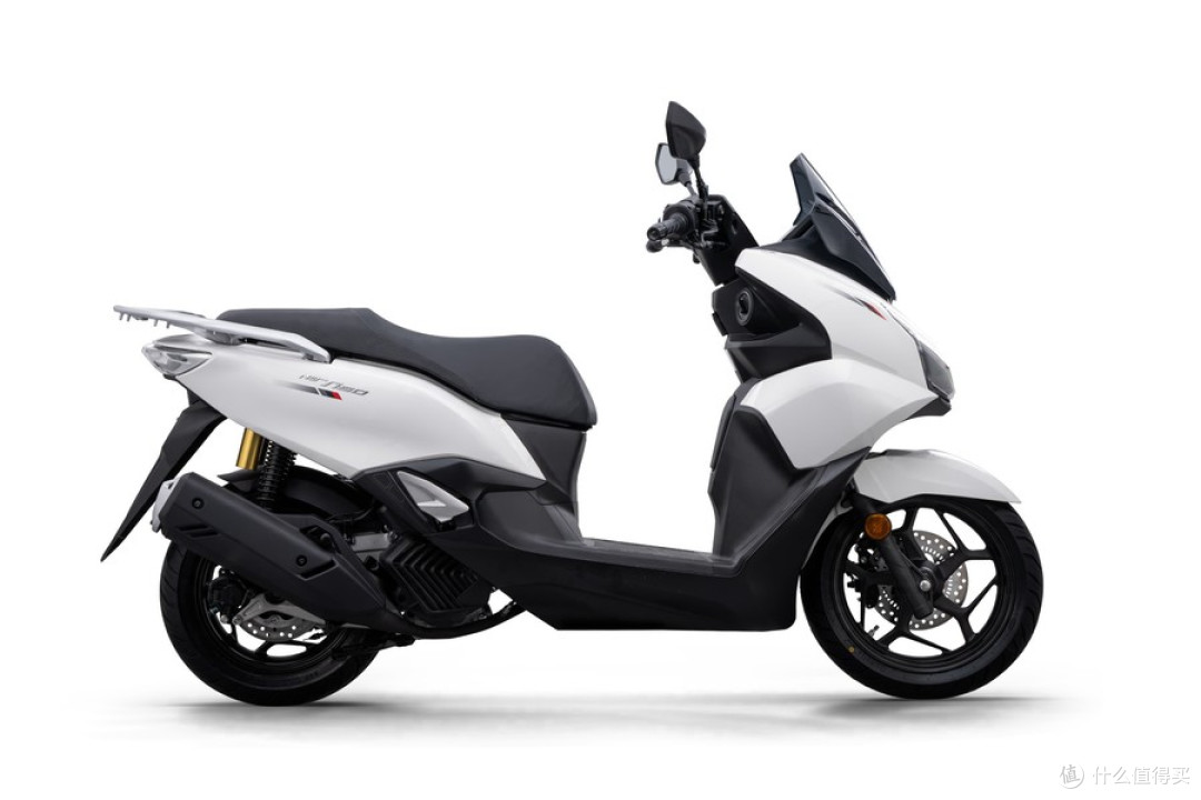 UY125、NS125GX、TVL350,8月摩托榜单解读!新车内卷,老牌坚挺