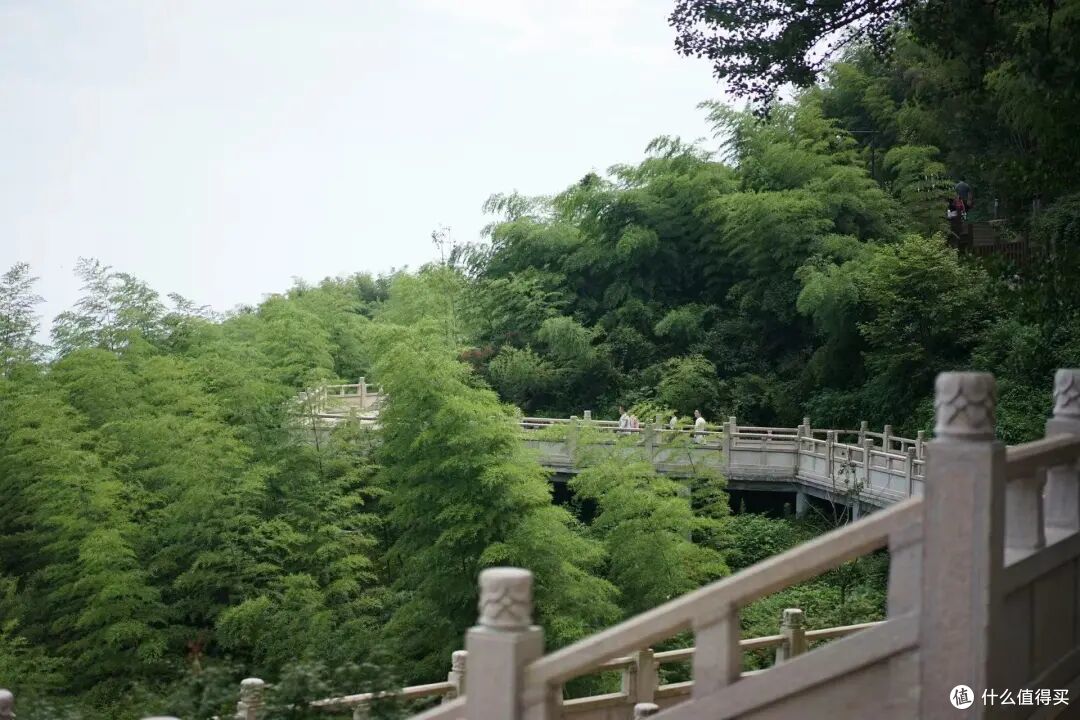 西湖卖的是风景,这里卖的是没人