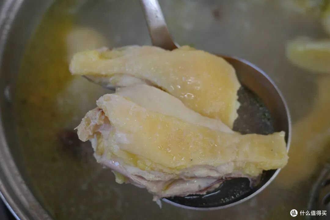 这座小城的美食有多顶,一盘生蚝就能告诉你答案