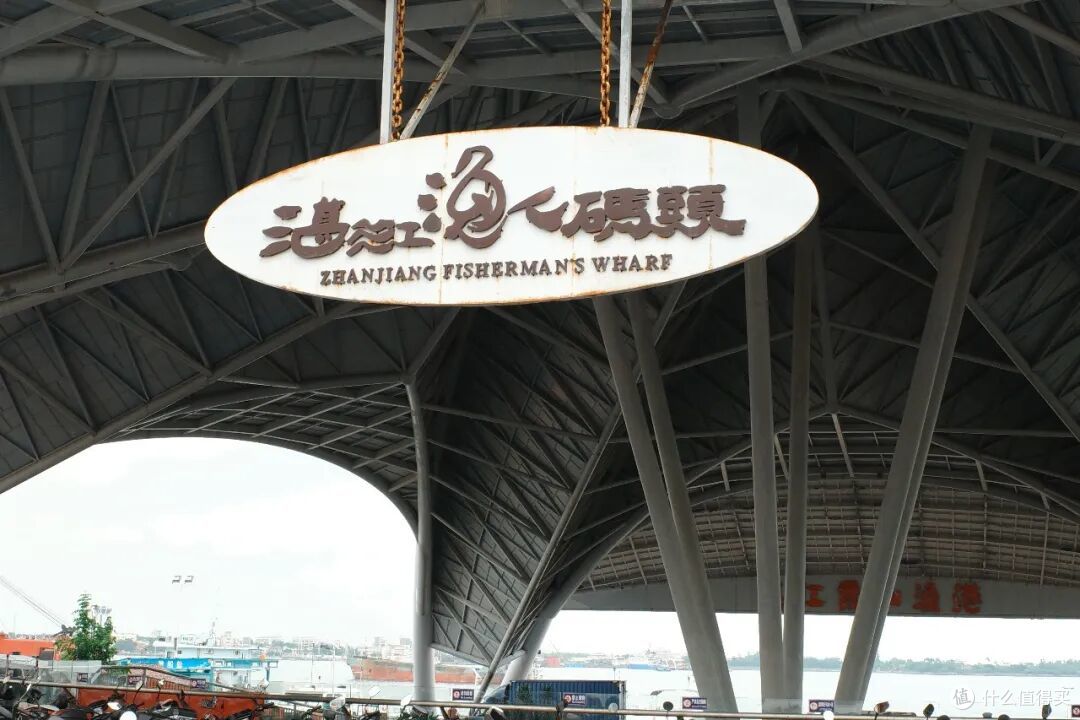 这座小城的美食有多顶,一盘生蚝就能告诉你答案
