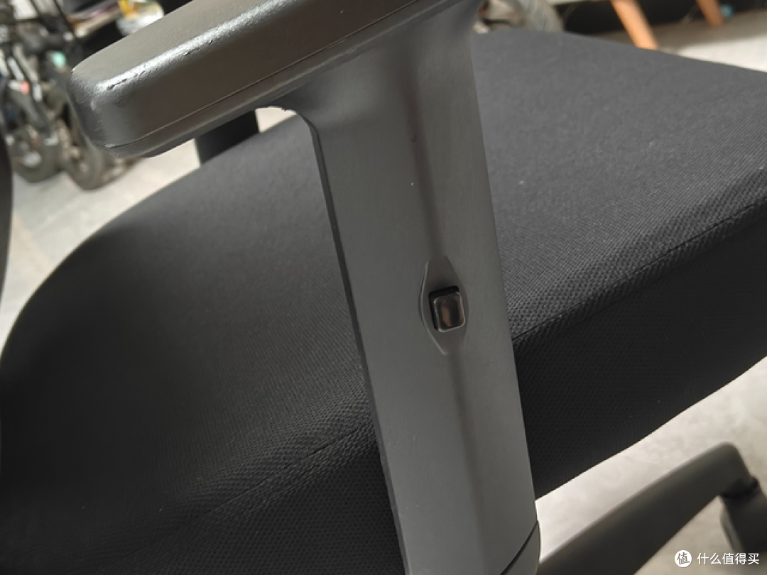 399夏草木Fit CC人体工学椅实测,久坐党终于不用硬扛腰酸了