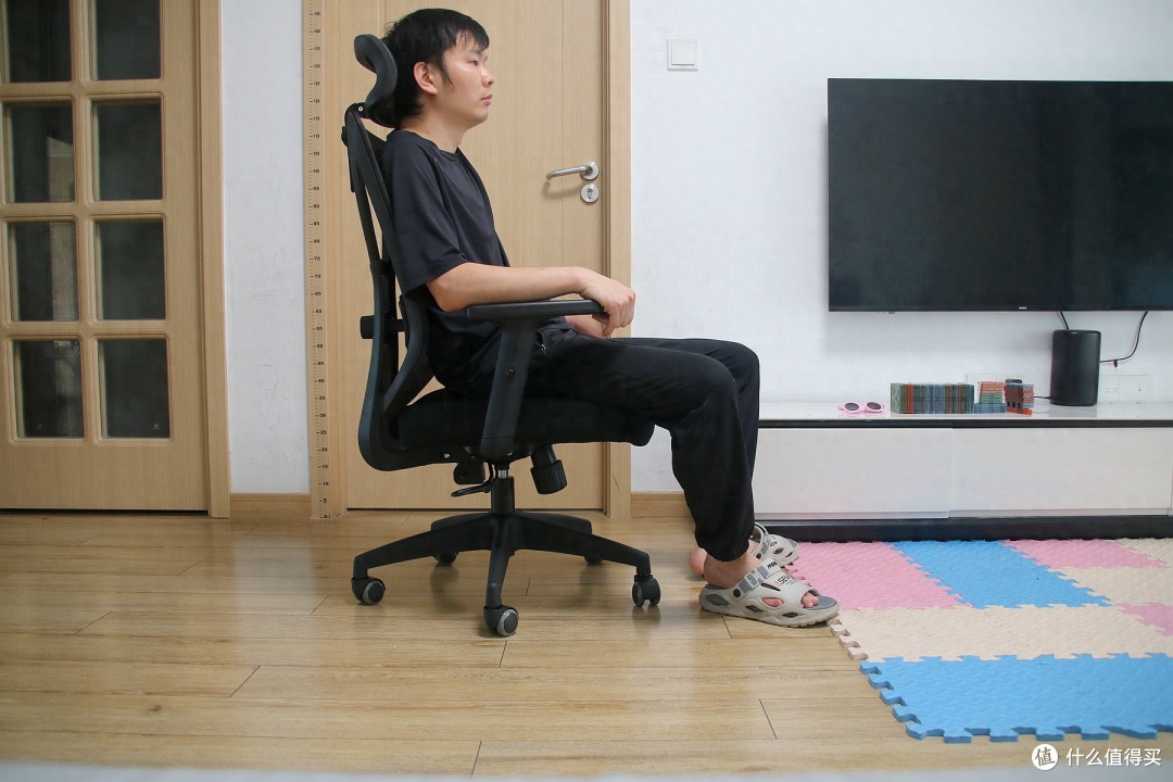 夏草木人体工学椅,千元价位护腰天花板,久坐 8 小时不再腰酸