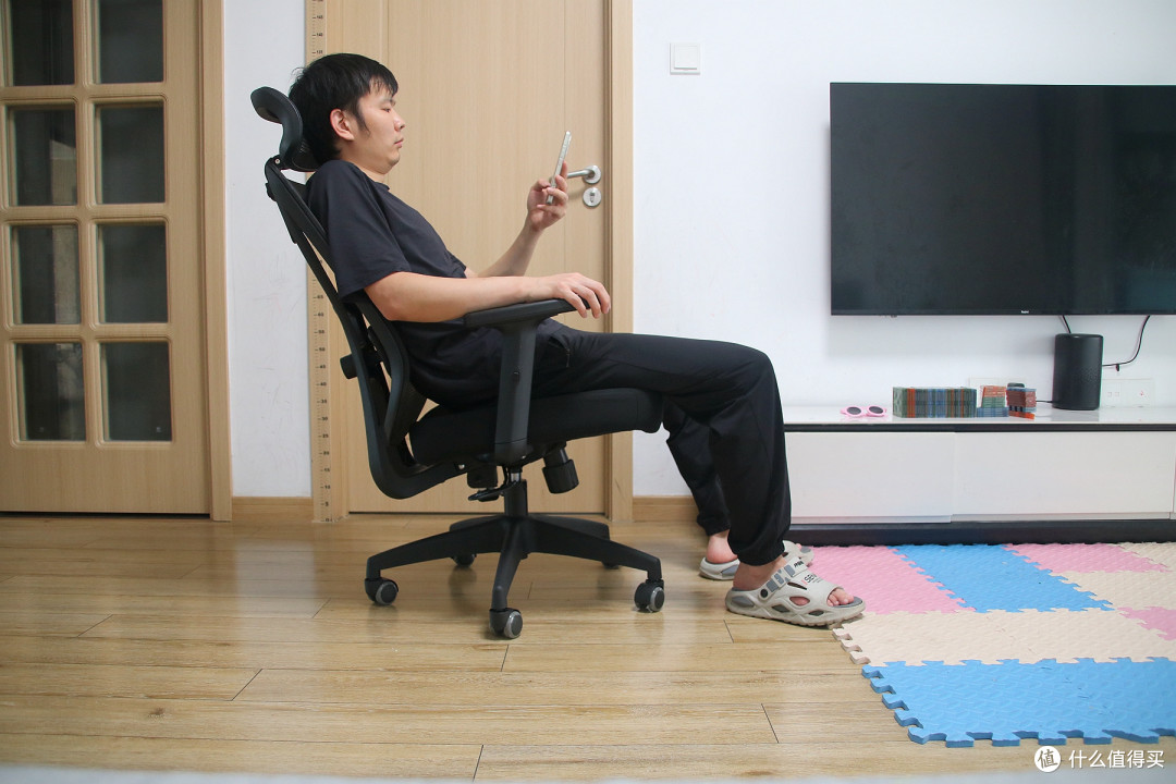 夏草木人体工学椅,千元价位护腰天花板,久坐 8 小时不再腰酸