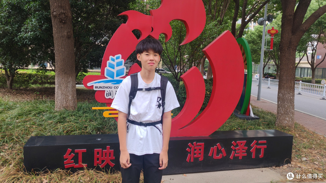 初中生书包怎么选？GMT for Kids护脊书包，减负大容量很实用