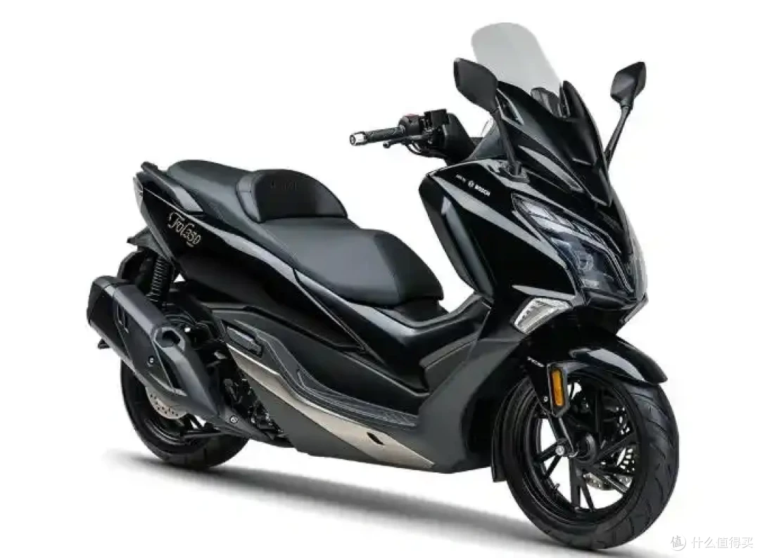 差价近1.2万！豪爵TVL350对比佛沙350，为品牌买单还是选堆料国产