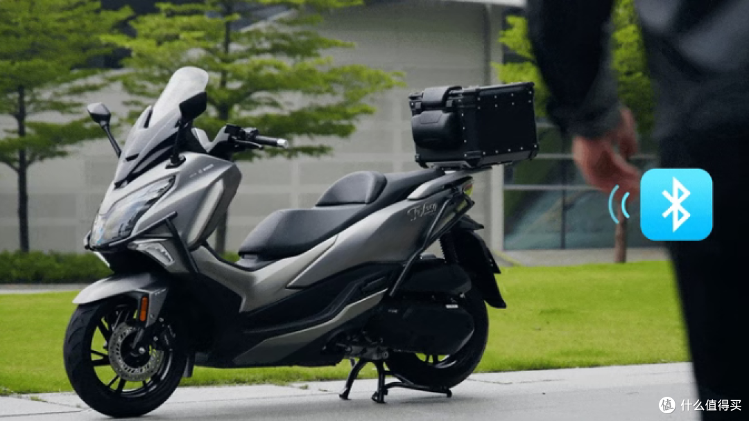 差价近1.2万！豪爵TVL350对比佛沙350，为品牌买单还是选堆料国产