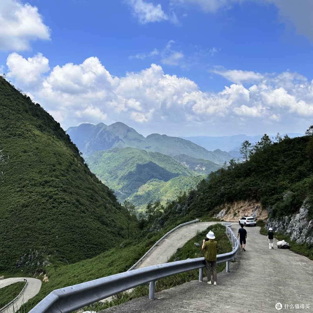国庆电车自驾别瞎冲！跑完山间公路我踩了一堆大坑
