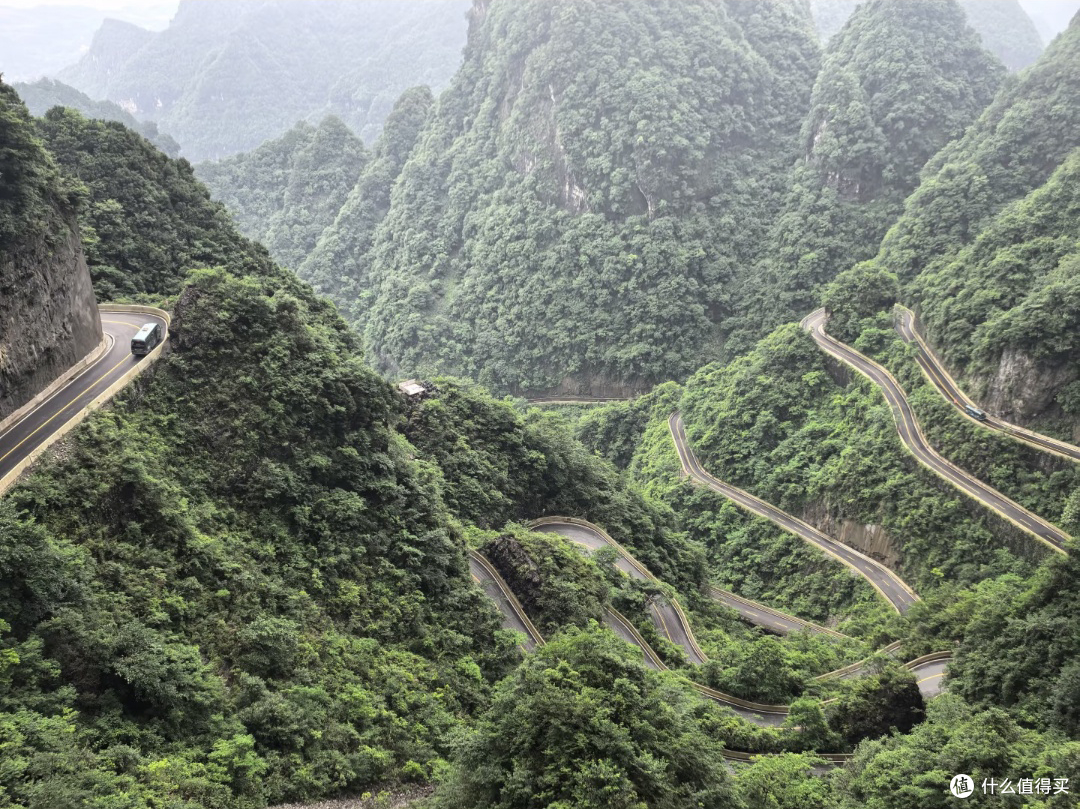 国庆电车自驾别瞎冲！跑完山间公路我踩了一堆大坑
