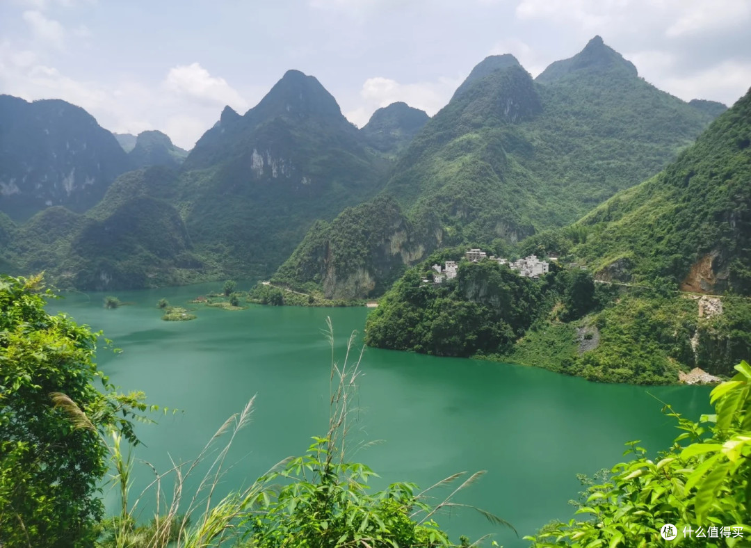 双节反向自驾百色浩坤湖,避开拥堵享静谧