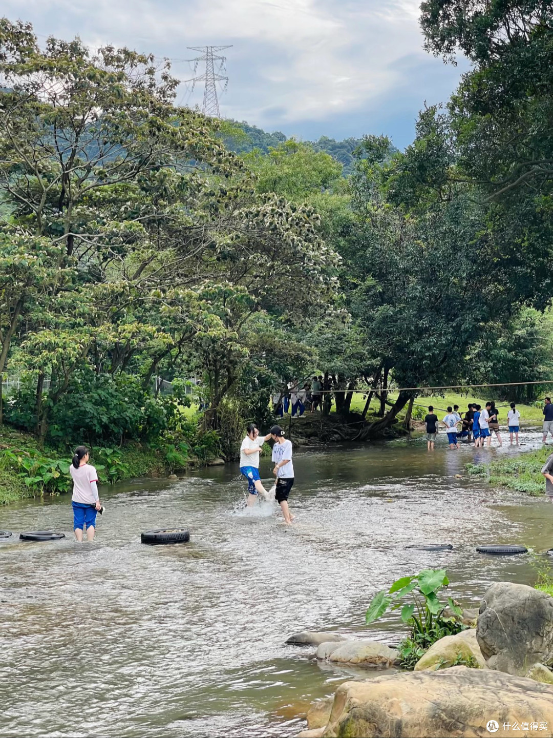 躲开人山人海,我在清远溪流旁找回松弛感