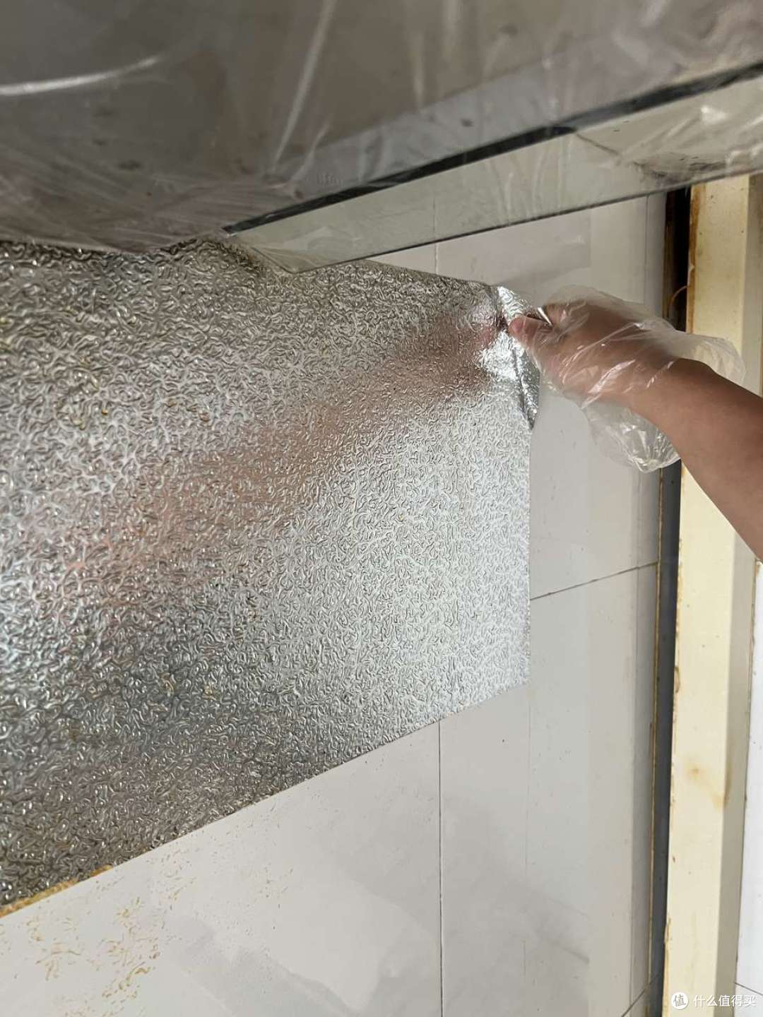 油烟机最难擦的3处,铝箔纸保鲜膜加厨房纸,先堵上