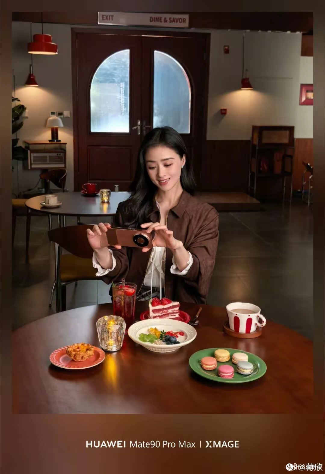 华为Mate90系列开售,不到半个小时演员蒋欣发文称已用上新手机!