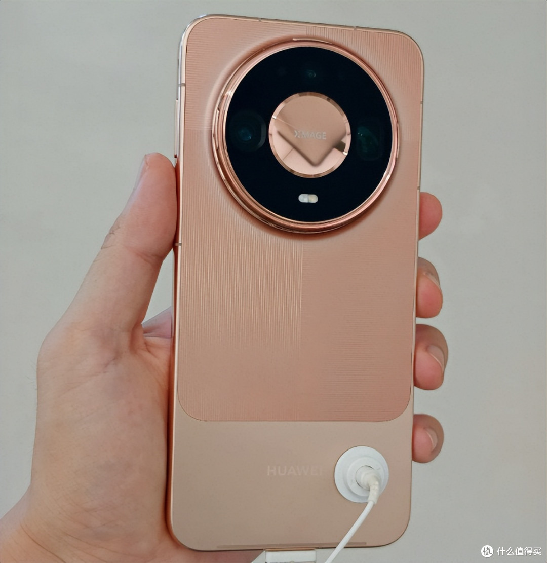 华为Mate90系列正式发布:最高涨价1500元,这次换机得多想想