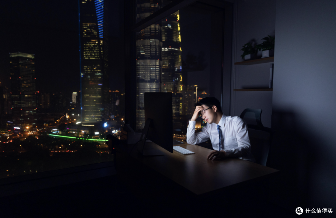 脑出血不是“老年病”!专挑这5种人下手,第5种你可能天天在做!