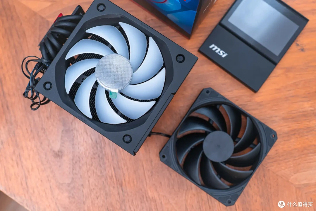 悬浮留白,风道自成:微星MPG VIXTA 300R AIRFLOW PZ 装机分享
