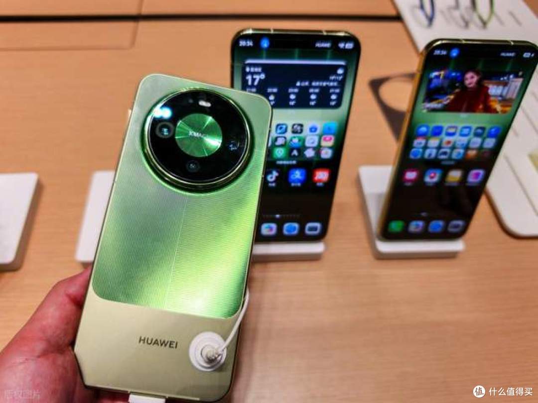 第一批Mate90用户真实发声!2026真香旗舰,上手体验怎么样?