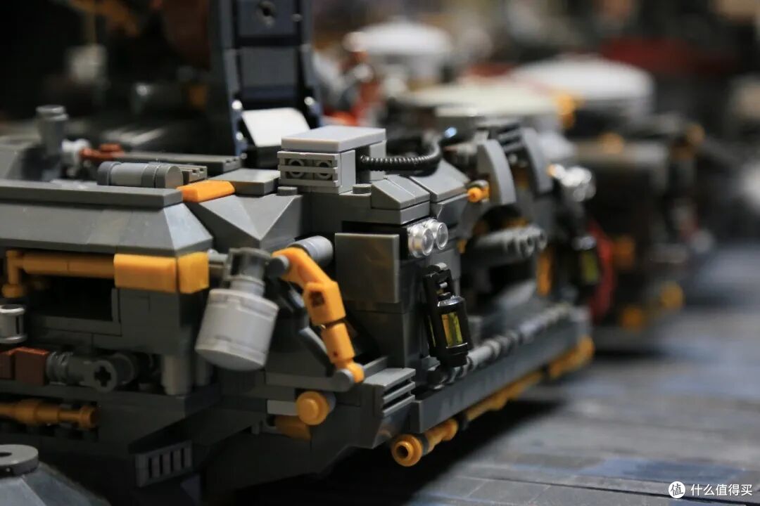 从零手搓16.7kg巨型履带式载具《碾》,蒸汽朋克×末世废土混搭MOC