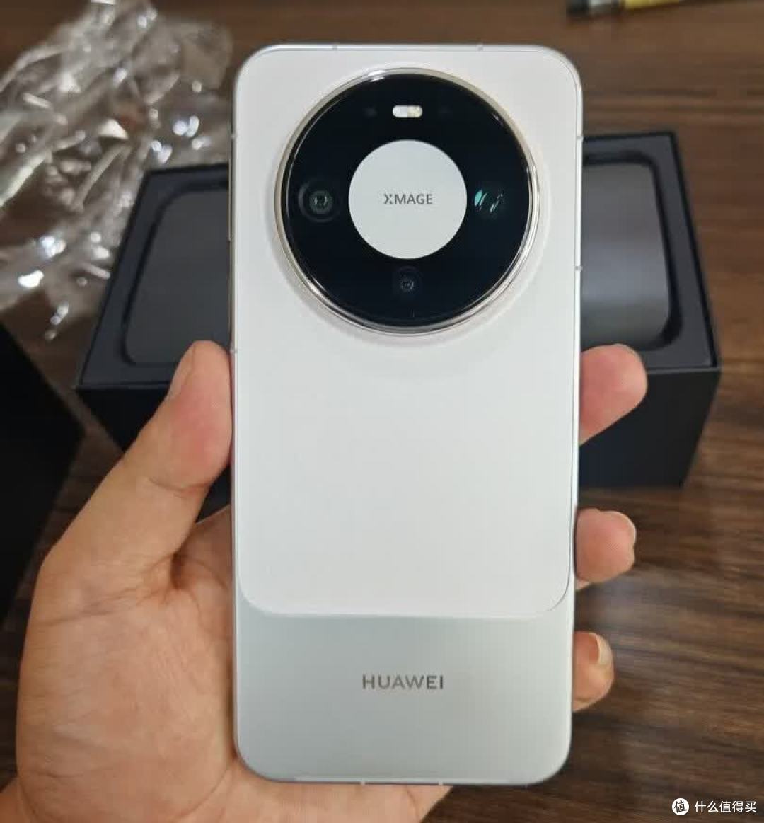 全系τ 芯片！华为Mate 90哪个版本可用「巨炮」？