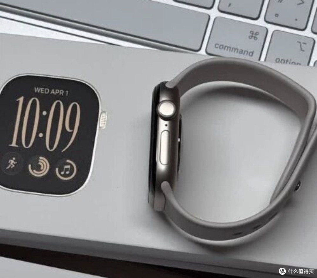 2999 元没涨,传感器全换了:苹果Watch S12 到底比 S11 多啥?