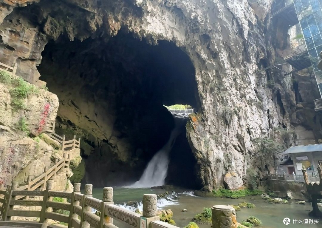 双节错峰游安顺龙宫｜小众点位&高性价比住宿指南