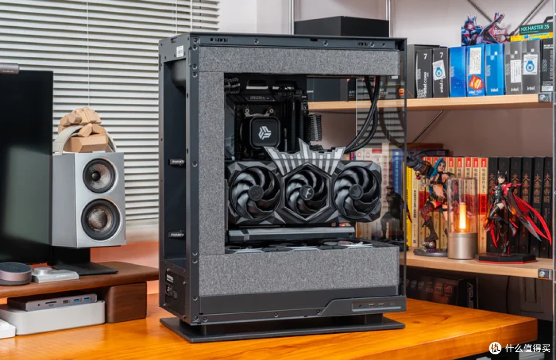 追风者视界之窗像素版+华硕STRIX X870E-E NEO+影驰5080黑魂X装机