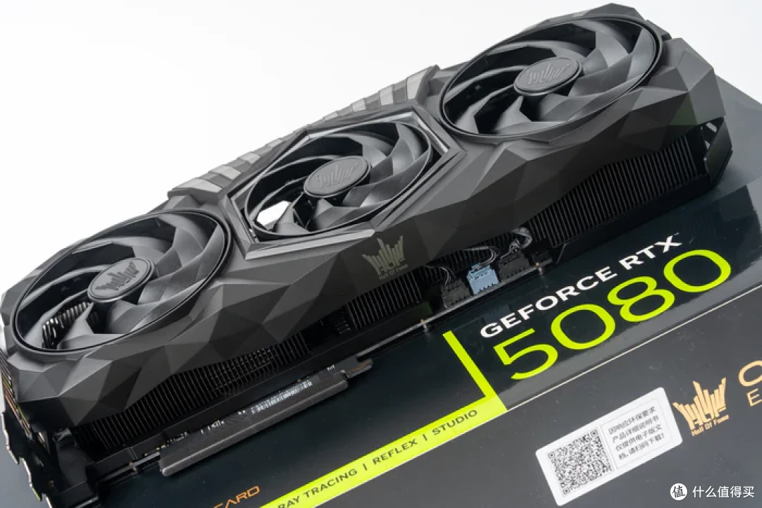 追风者视界之窗像素版+华硕STRIX X870E-E NEO+影驰5080黑魂X装机
