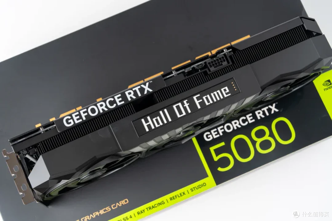 追风者视界之窗像素版+华硕STRIX X870E-E NEO+影驰5080黑魂X装机