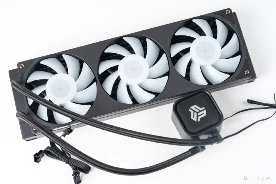 追风者视界之窗像素版+华硕STRIX X870E-E NEO+影驰5080黑魂X装机